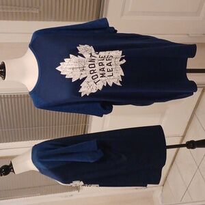 2/$50 Toronto Maple Leafs Tee - Size Large